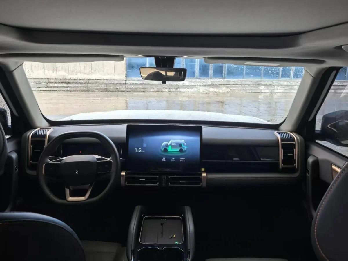 2024 iCAR iCAR 03 BEV 50.63KWH 401km image 3