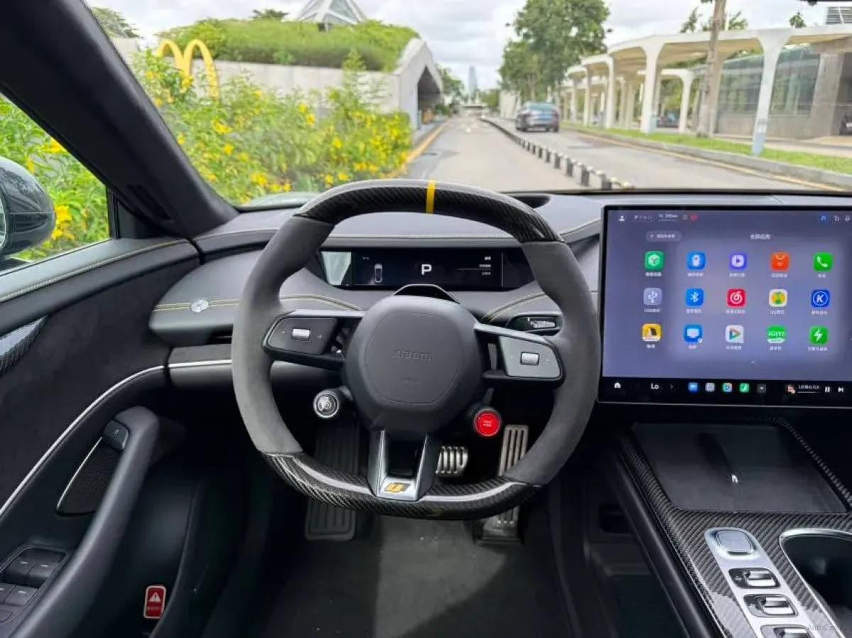 2025 Xiaomi SU7 Ultra BEV 93.7KWH image 3