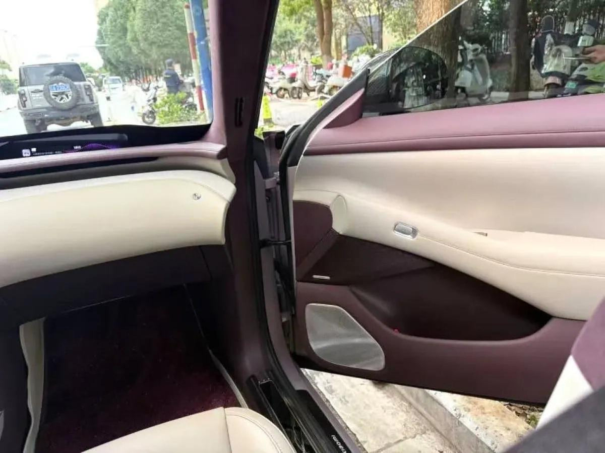 2025 Xiaomi YU7 BEV 101.7KWH 760km image 3