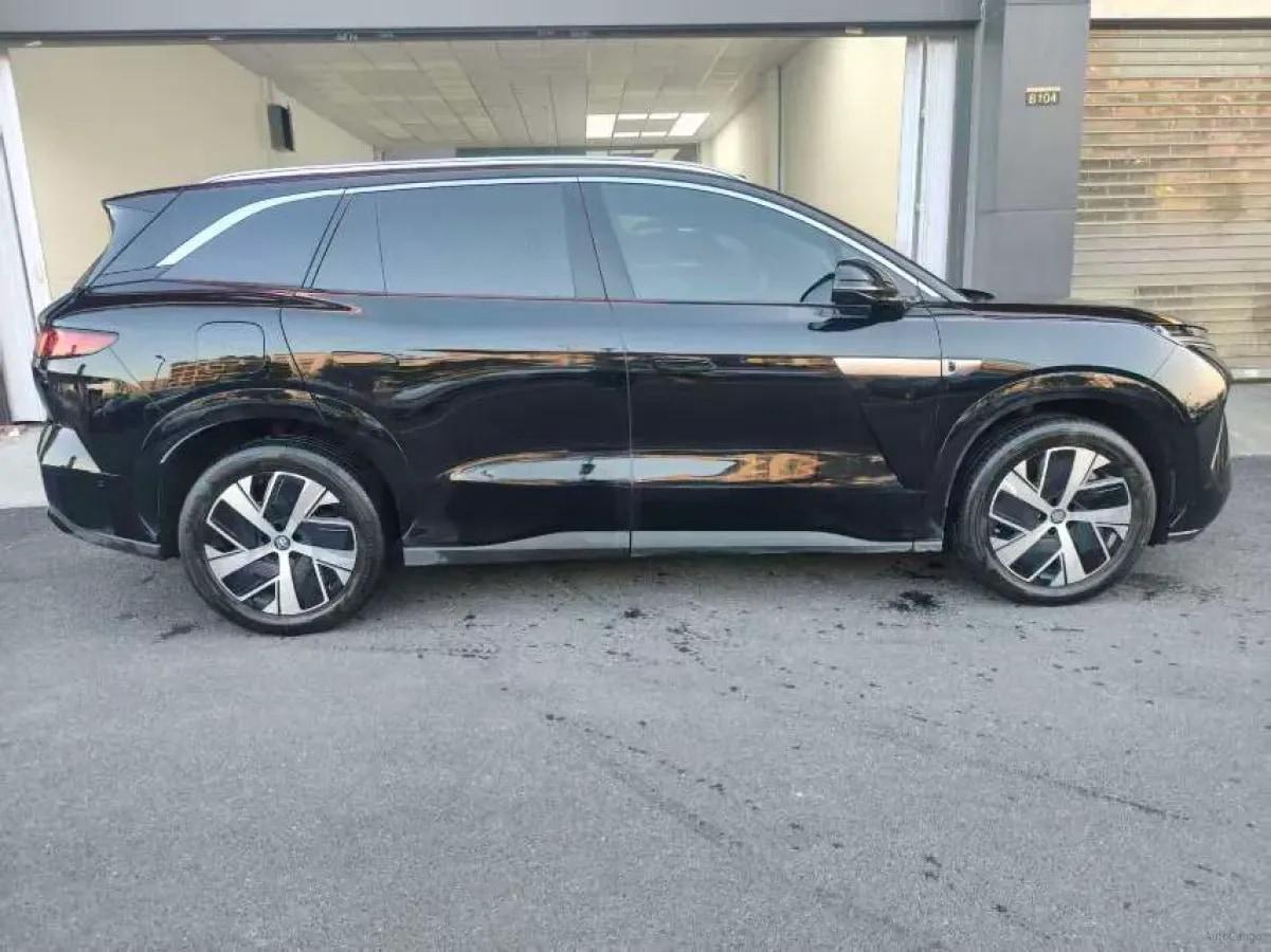 2025 BYD Tang L 1.5T 156HP L4 E-CVT PHEV 35.6KWH 200km image 3