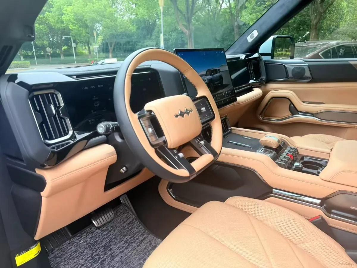 2025 Fang Cheng Bao Bao 8 2.0T 245HP L4 E-CVT PHEV 36.8KWH image 3