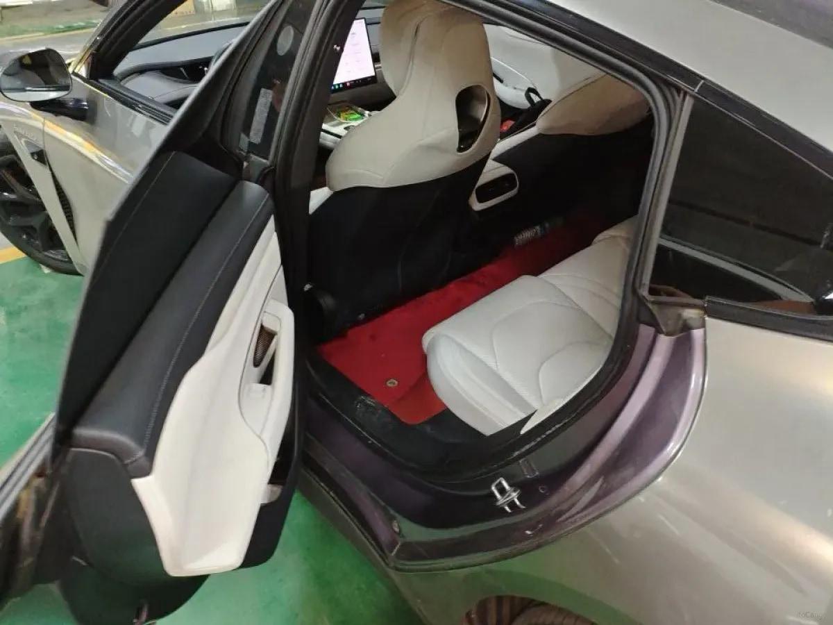 2024 Xiaomi SU7 BEV 73.6KWH 700km image 3