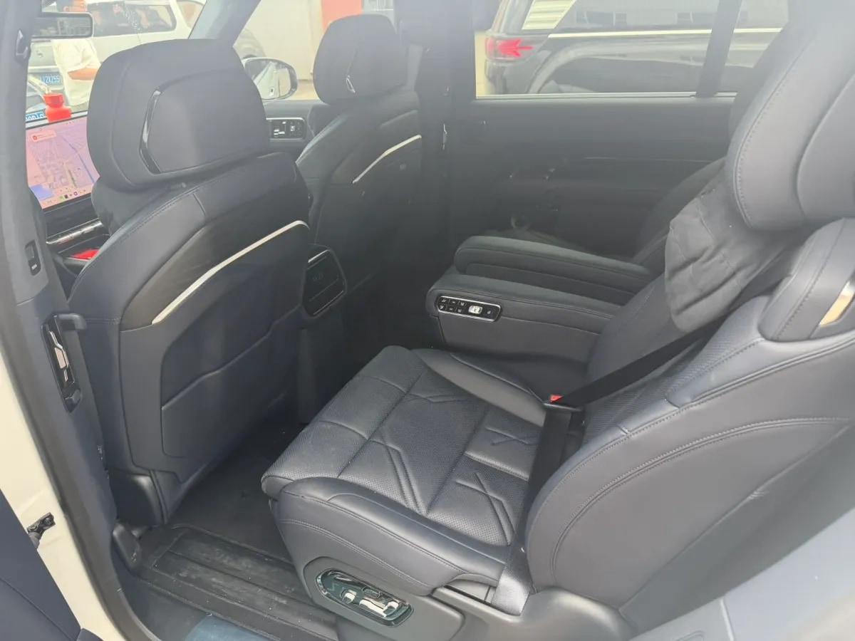 2025 Zeekr 9X 2.0T 279HP L4 1DHT PHEV 70KWH 355km image 3