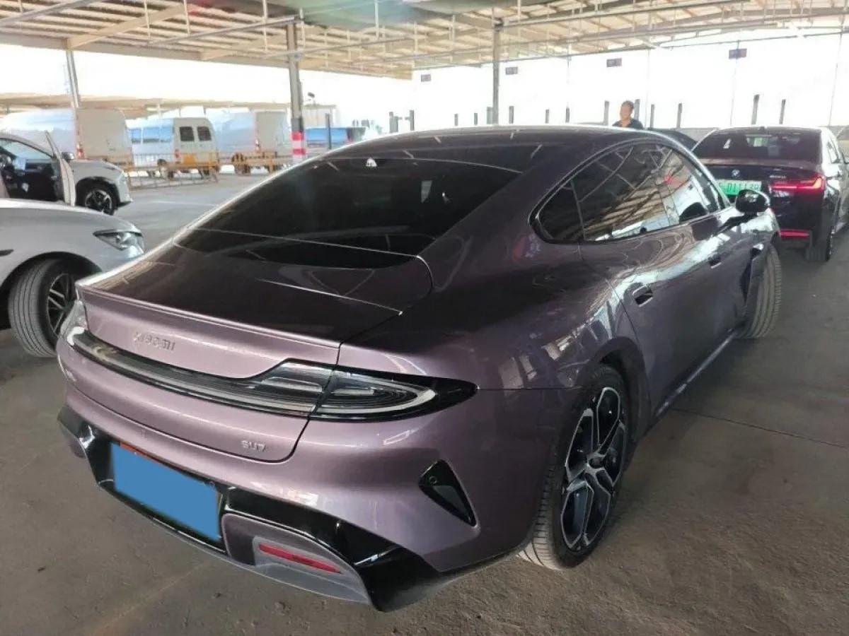 2024 Xiaomi SU7 BEV 73.6KWH image 3