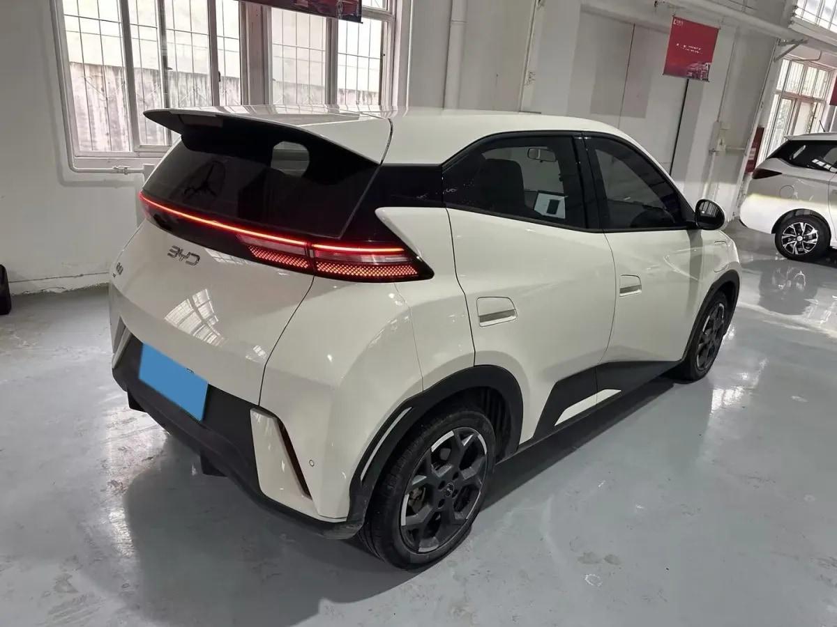 2025 BYD Seagull BEV 30.08KWH 305km image 3