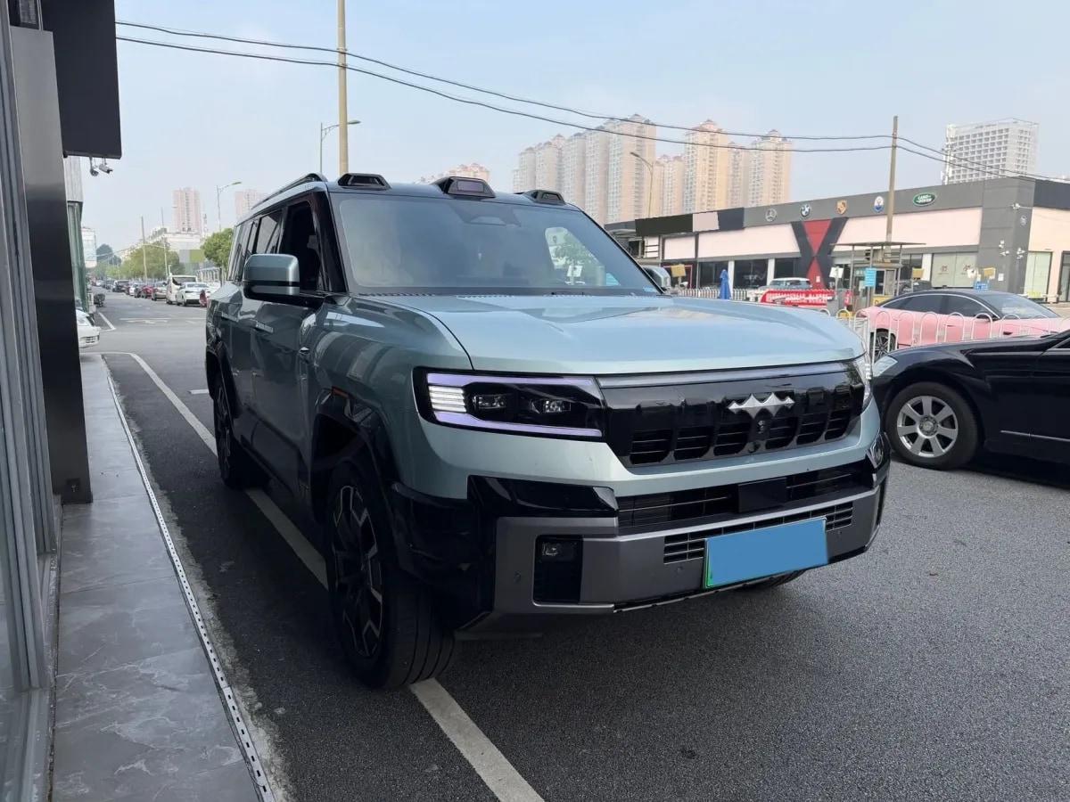 2025 Fang Cheng Bao Bao 8 2.0T 245HP L4 E-CVT PHEV 36.8KWH image 3