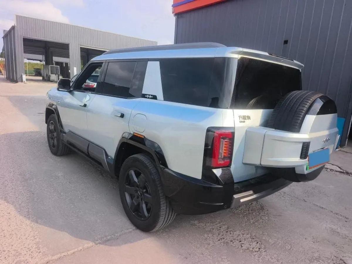 2025 FangChengBao Bao 8 2.0T 245HP L4 E-CVT PHEV 36.8KWH image 3