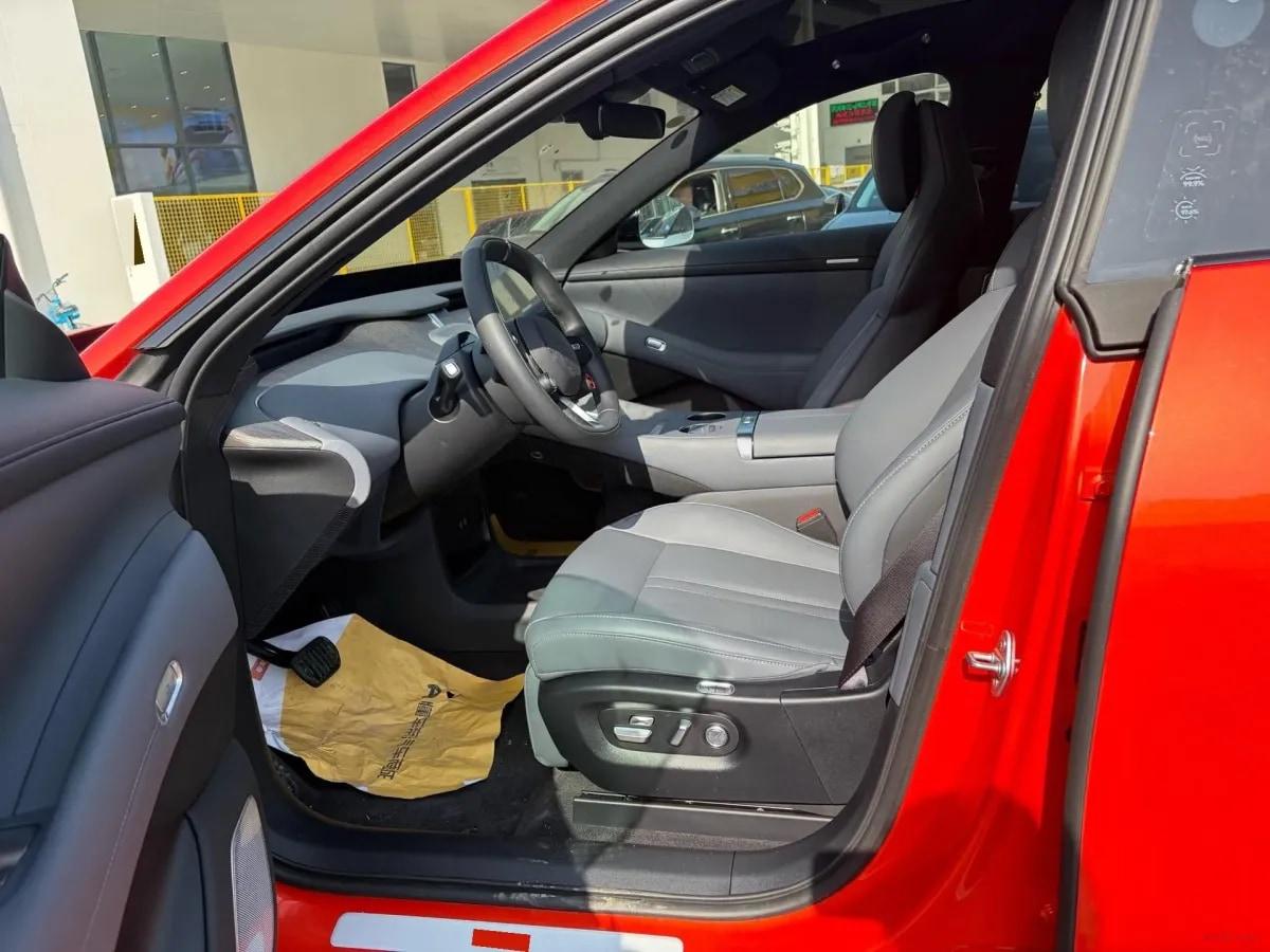 2025 Xiaomi YU7 BEV 96.3KWH image 3