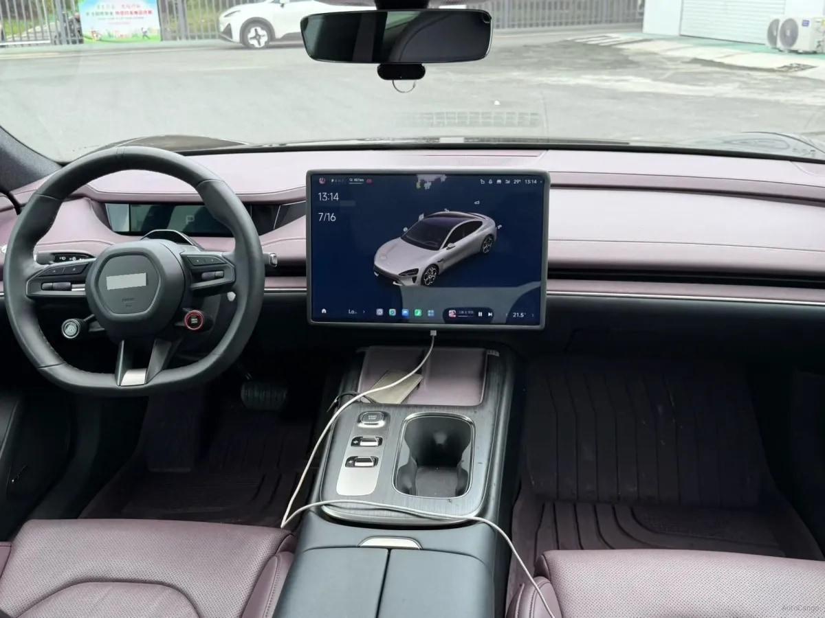 2024 Xiaomi SU7 BEV 73.6KWH image 3