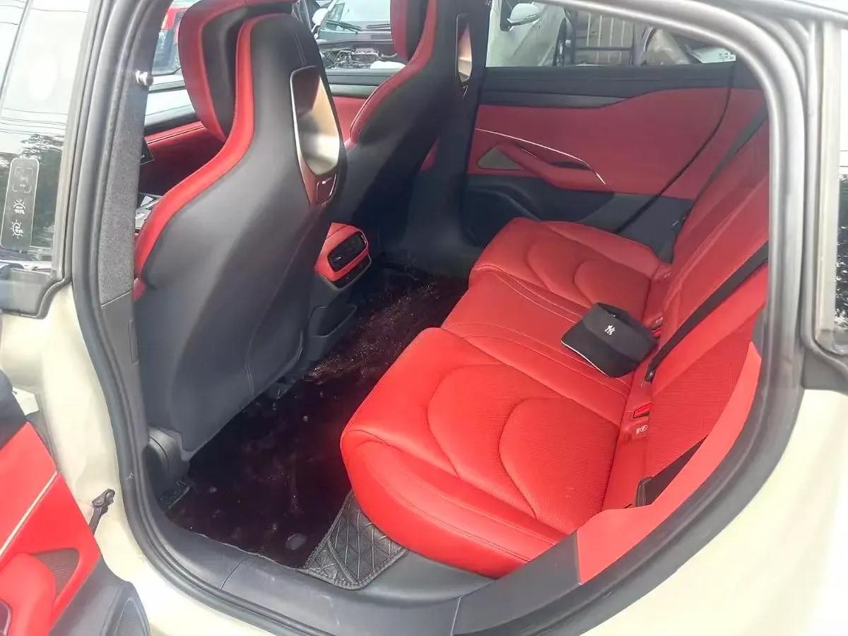 2024 Xiaomi SU7 BEV 73.6KWH image 3