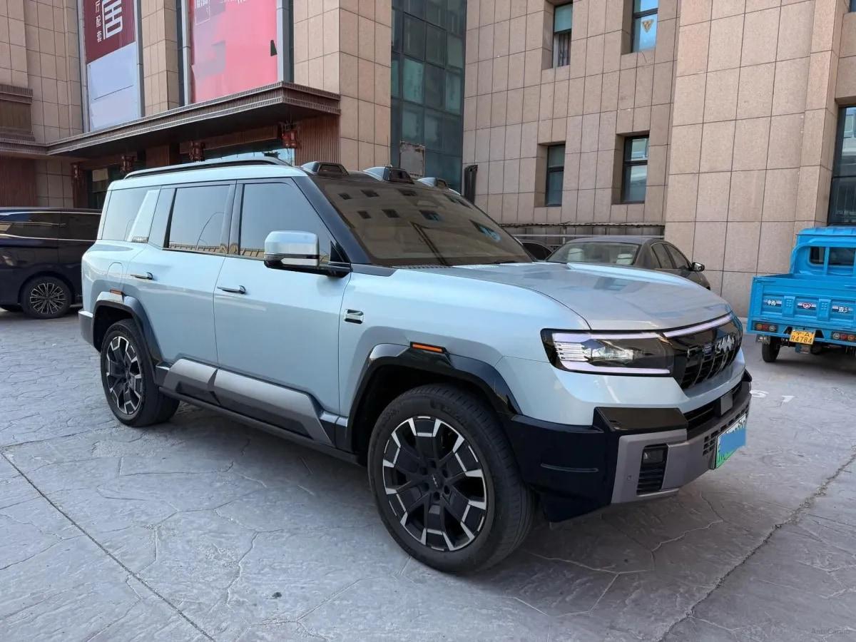2025 Fang Cheng Bao Bao 8 2.0T 245HP L4 E-CVT PHEV 36.8KWH image 3