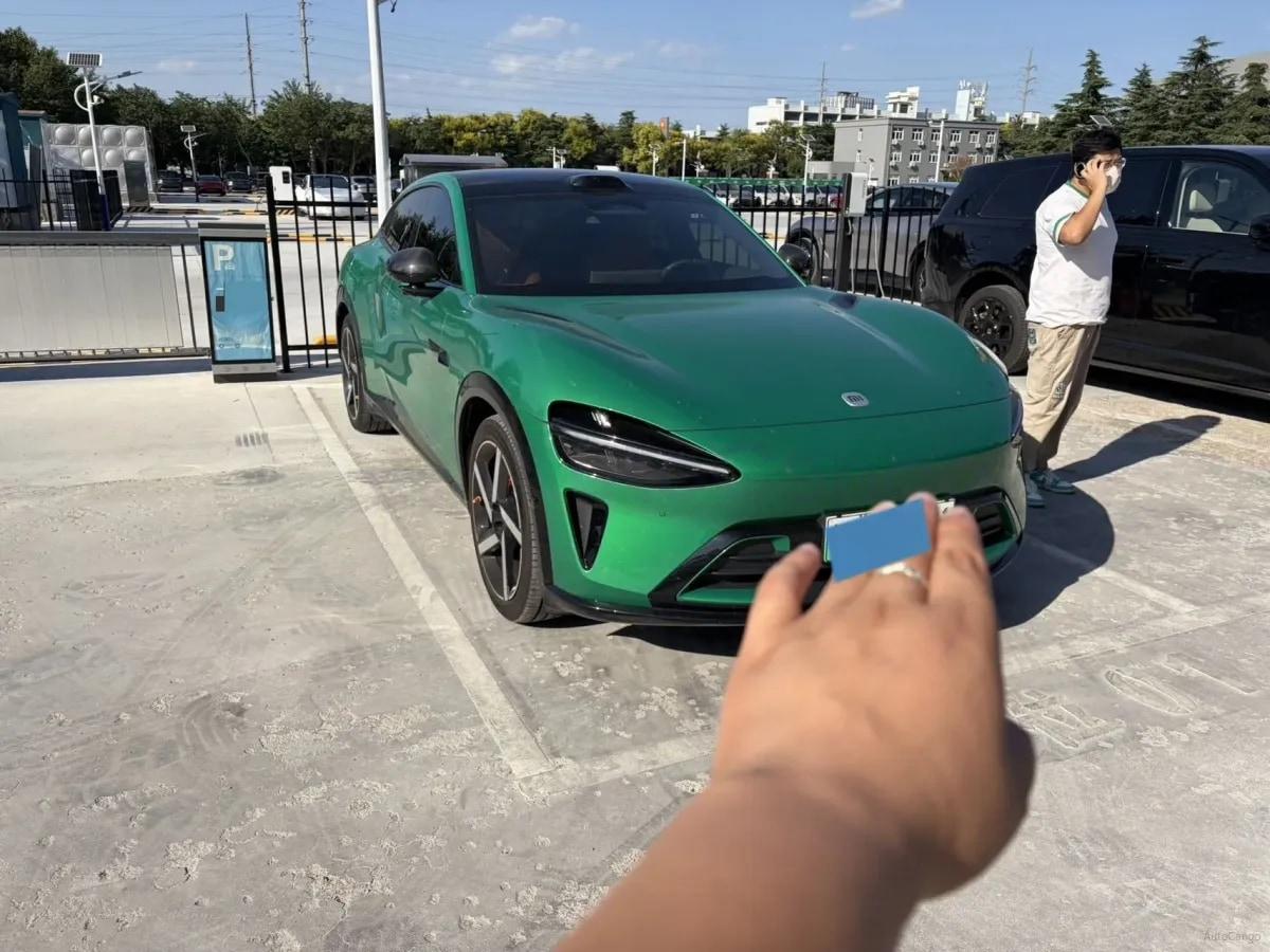 2025 Xiaomi YU7 BEV 101.7KWH 760km image 3