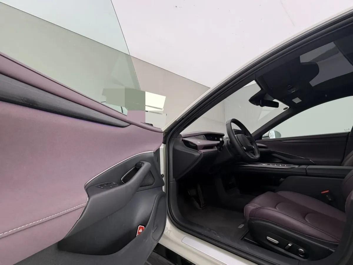 2024 Xiaomi SU7 BEV 94.3KWH 830km image 3