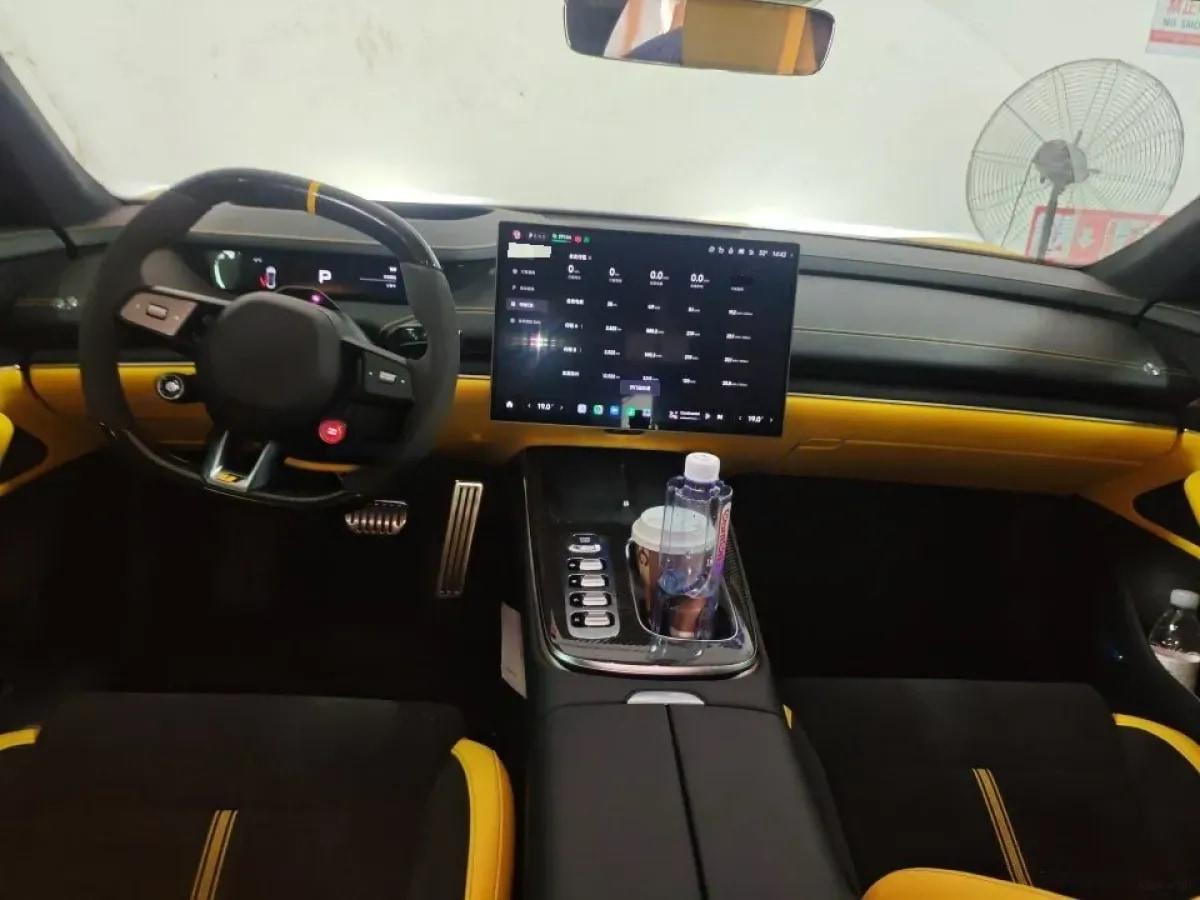 2025 Xiaomi SU7 Ultra BEV 93.7KWH 630km image 3