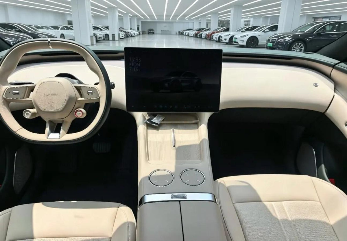 2025 Xiaomi YU7 BEV 96.3KWH 835km image 3