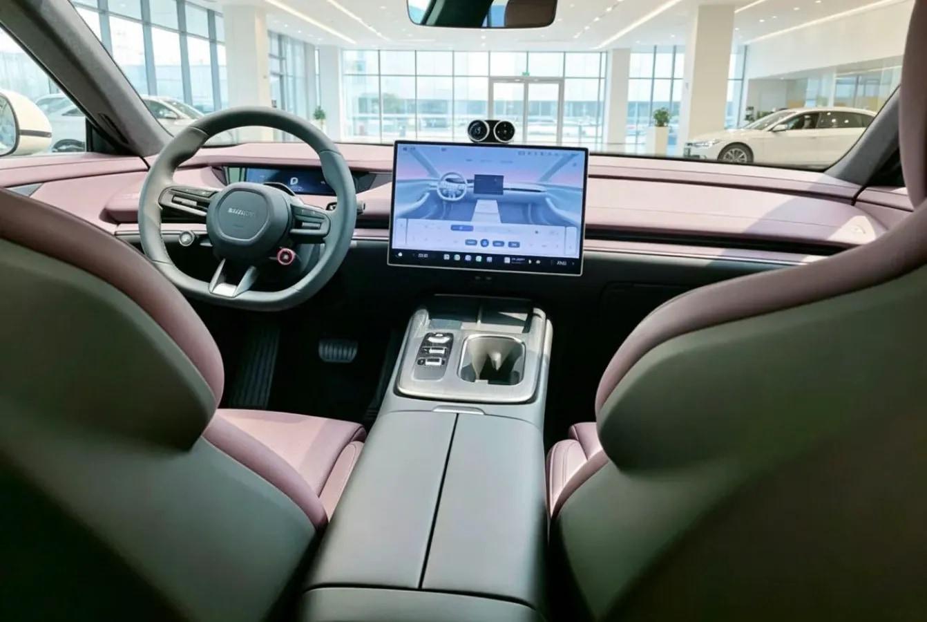 2024 Xiaomi SU7 BEV 73.6KWH 700km image 3