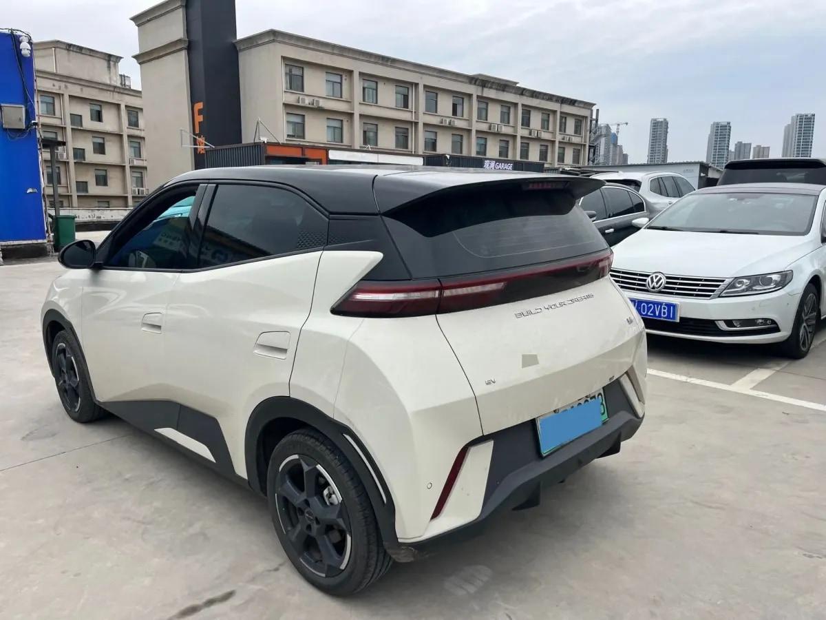 2023 BYD Seagull BEV 30.08KWH 305km image 3