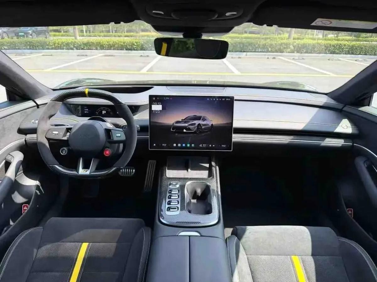 2025 Xiaomi SU7 Ultra BEV 93.7KWH image 3