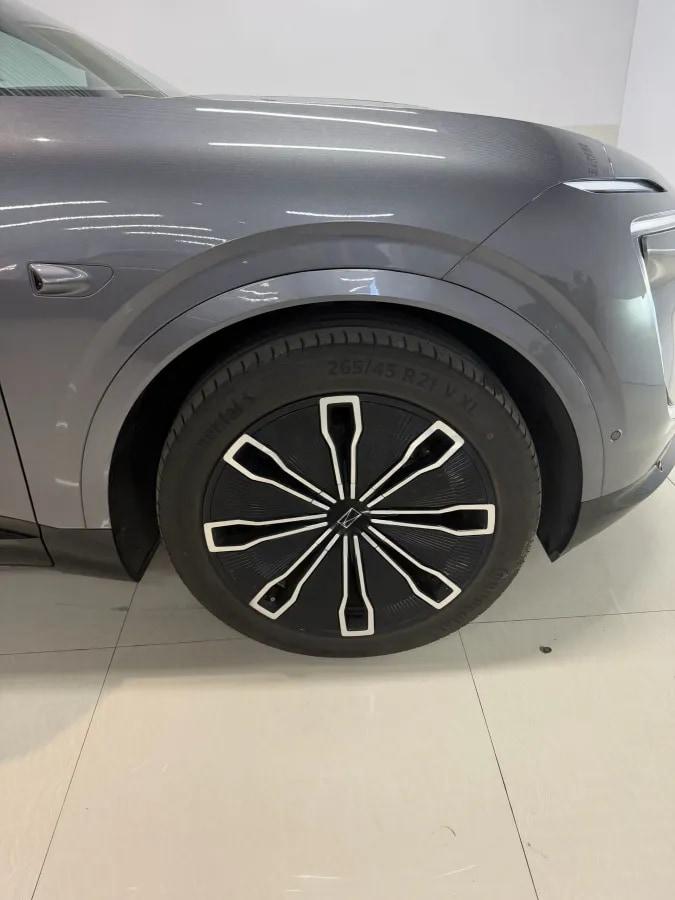 2024 Avatr 07 1.5T 156HP L4 REEV 39.05KWH 230km image 3