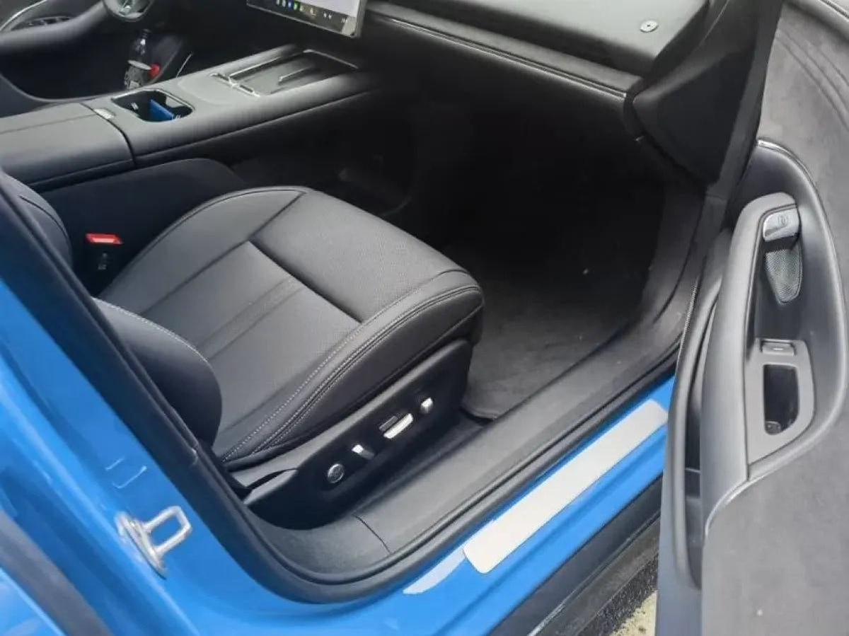 2026 Xiaomi SU7 BEV 73KWH 720km image 3