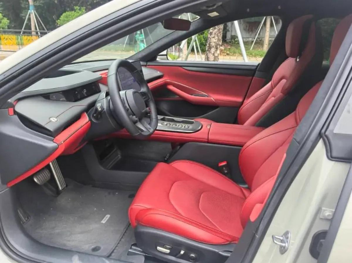 2024 Xiaomi SU7 BEV 101KWH 800km image 3