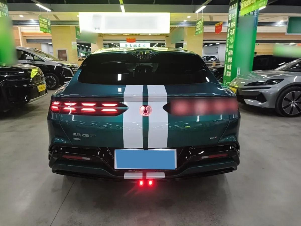 2026 Denza DenzaZ9GT BEV 122.5KWH 1036km image 3