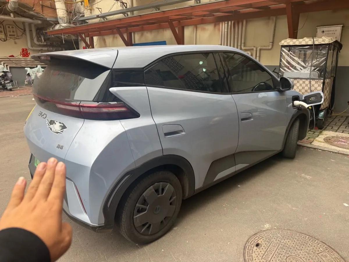 2025 BYD Seagull BEV 30.08KWH 305km image 3