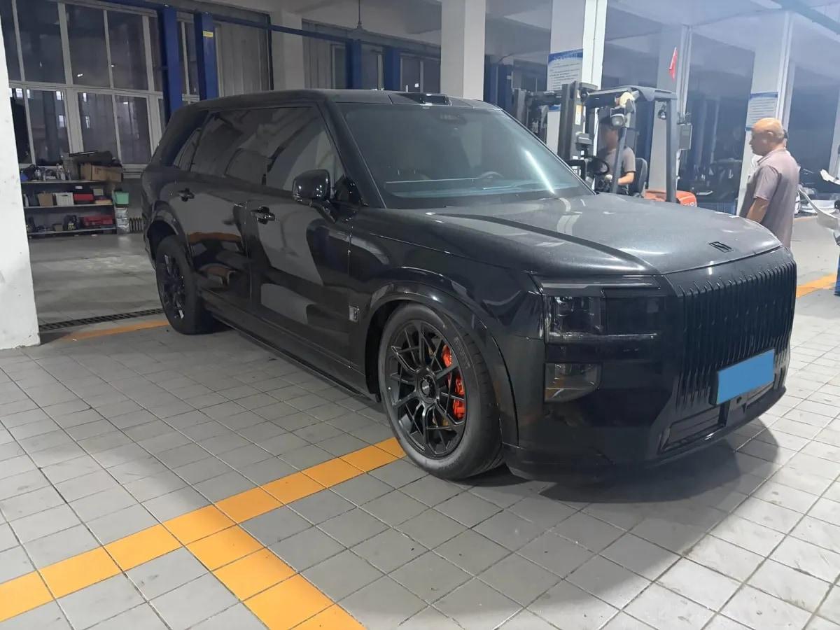 2025 Zeekr 9X 2.0T 279HP L4 1DHT PHEV image 3