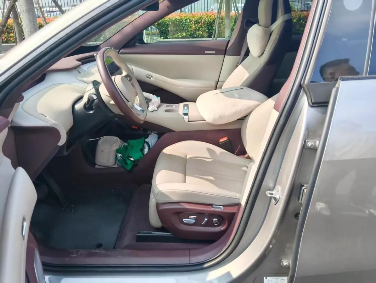 2025 Xiaomi YU7 BEV 96.3KWH 835km image 3