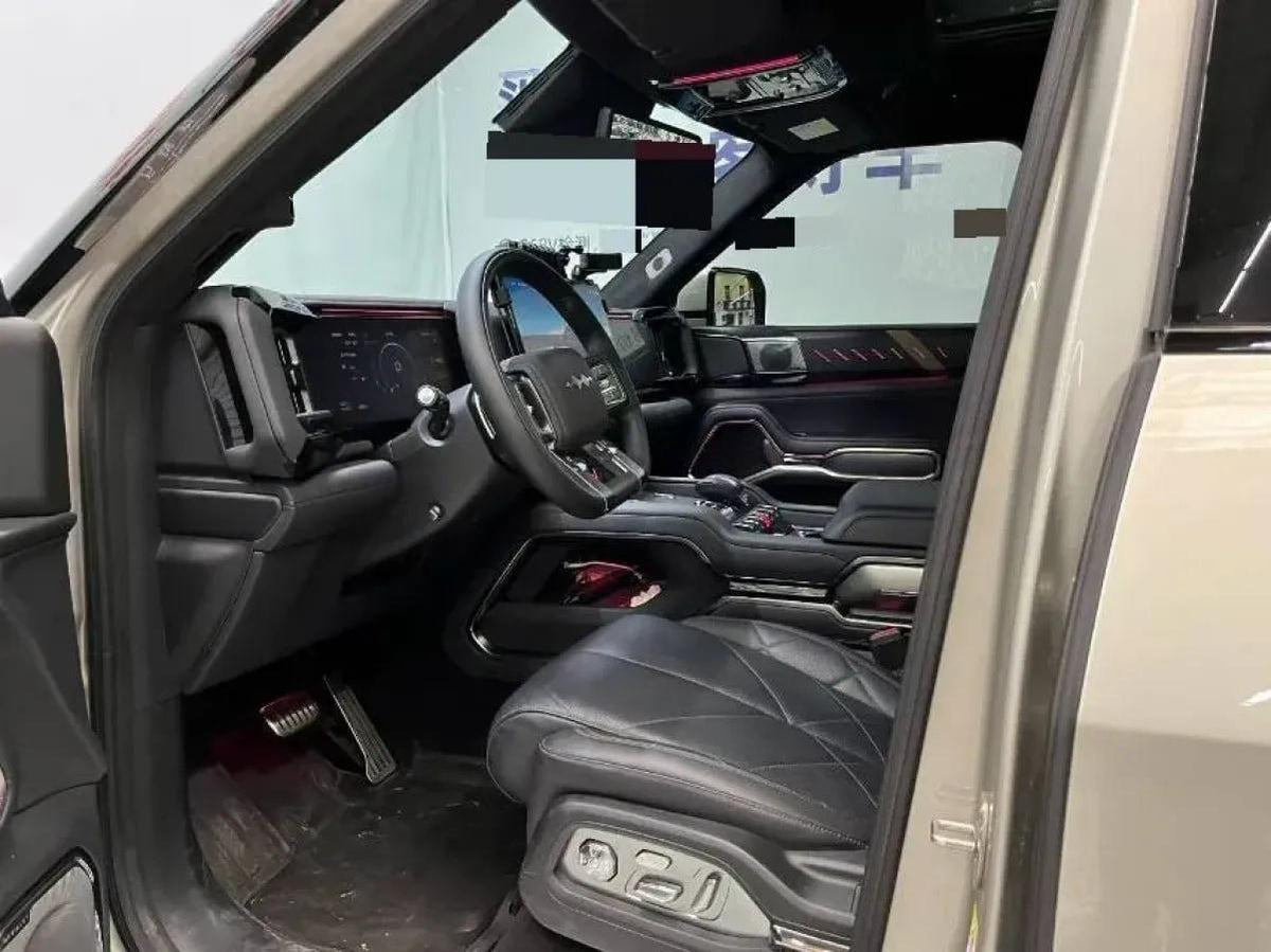 2025 Fang Cheng Bao Bao 8 2.0T 245HP L4 E-CVT PHEV 36.8KWH image 3