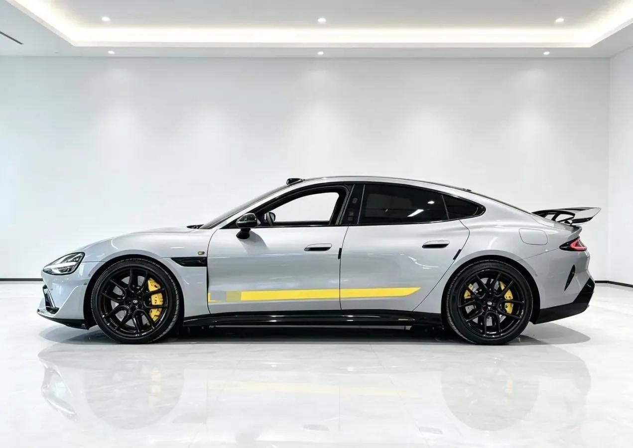 2025 Xiaomi SU7 Ultra BEV 93.7KWH image 3