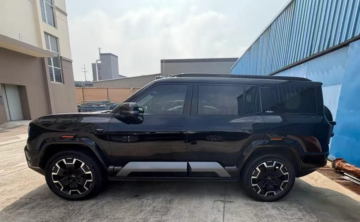 2025 Fang Cheng Bao Bao 8 2.0T 245HP L4 E-CVT PHEV 36.8KWH image 3