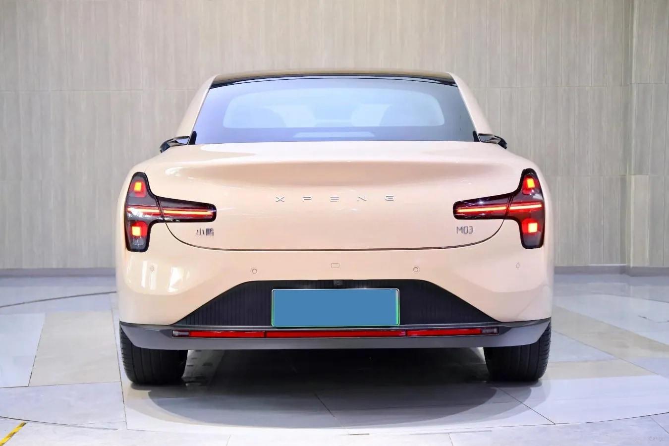2024 Xpeng MONA M03 BEV 62.2KWH image 3