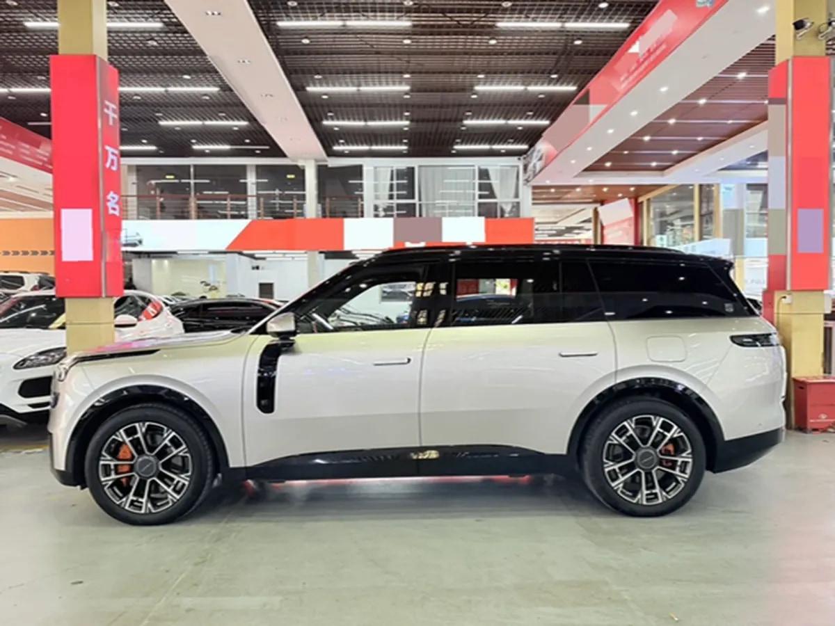 2025 LYNK&CO 900 2.0T 254HP L4 3DHT PHEV 52.38KWH 280km image 3