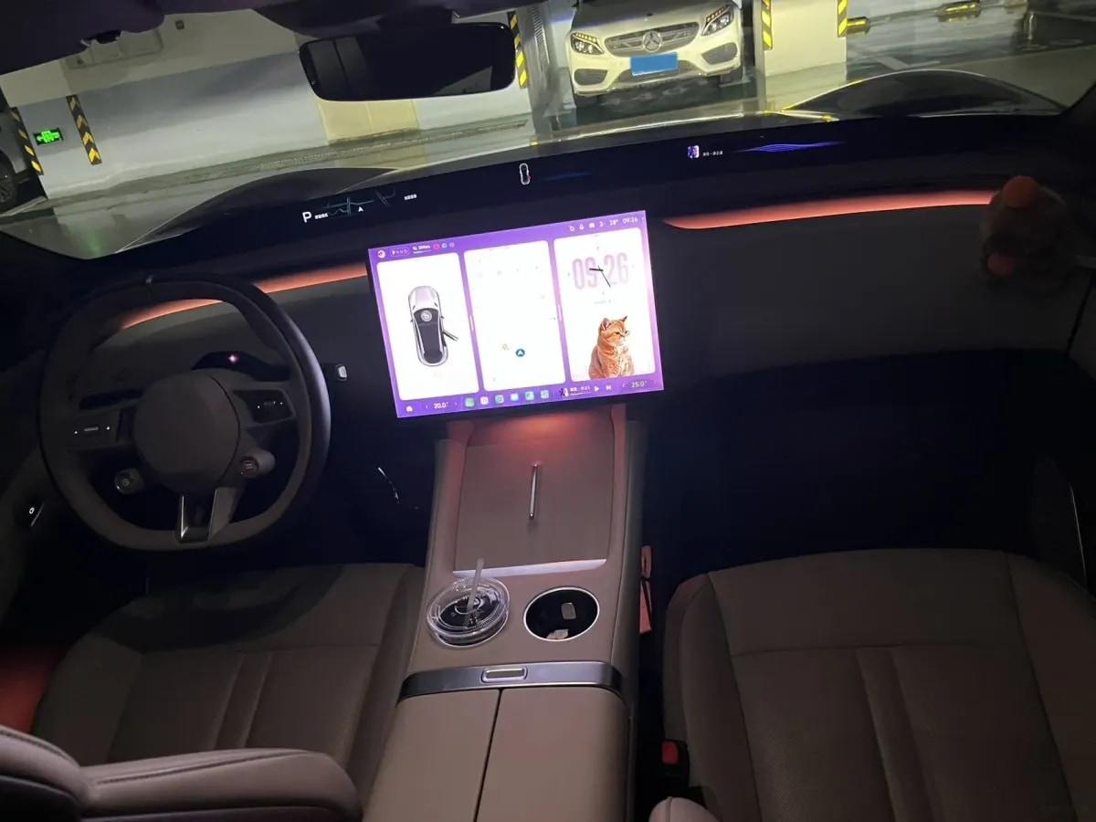 2025 Xiaomi YU7 BEV 96.3KWH 835km image 3