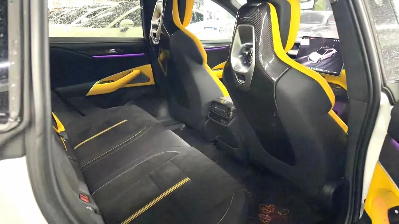2025 Xiaomi SU7 Ultra BEV 93.7KWH 630km image 3