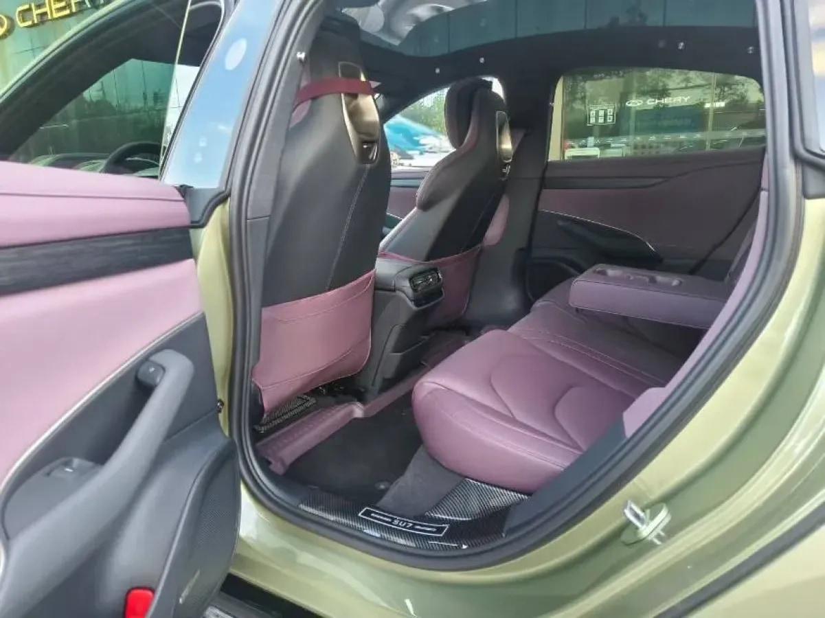 2024 Xiaomi SU7 BEV 73.6KWH image 3