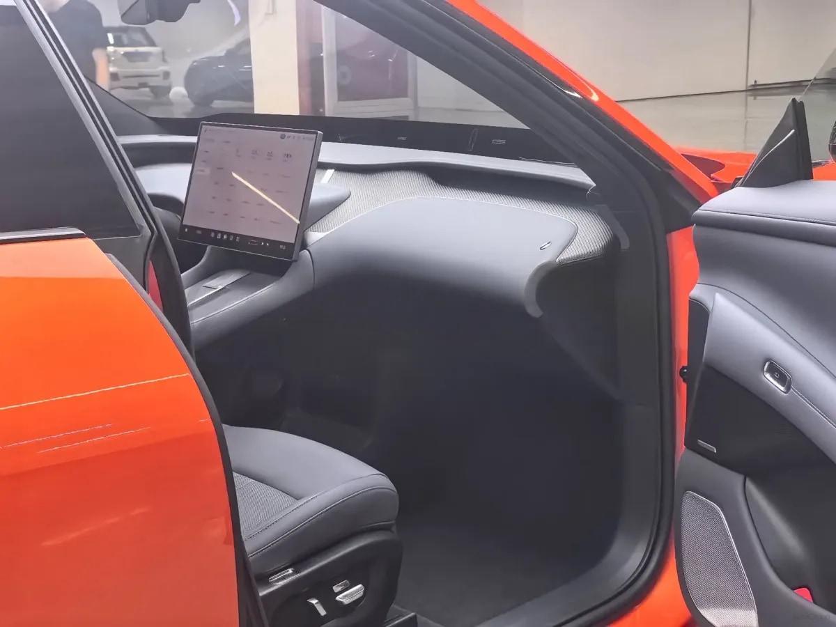 2025 Xiaomi YU7 BEV 101.7KWH image 4