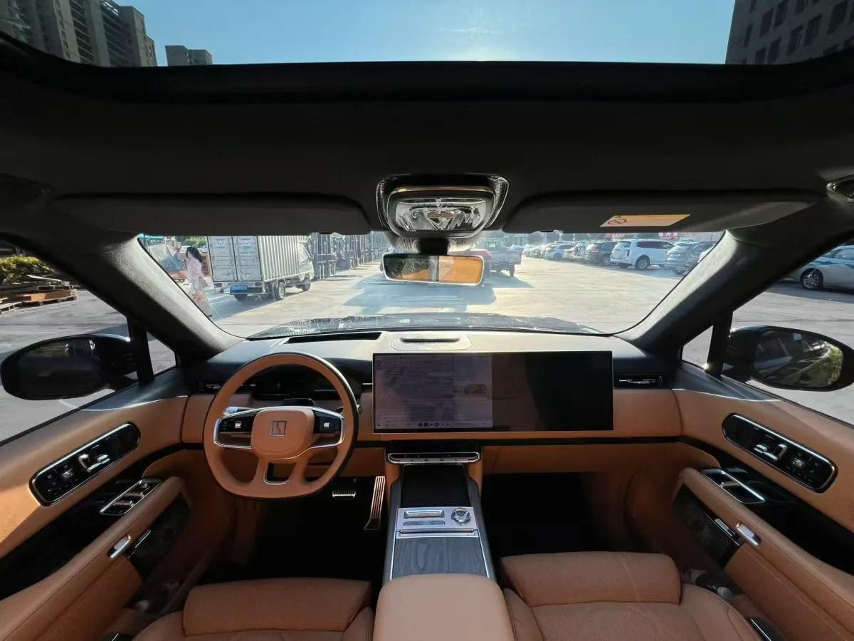 2025 Zeekr 9X 2.0T 279HP L4 1DHT PHEV image 4