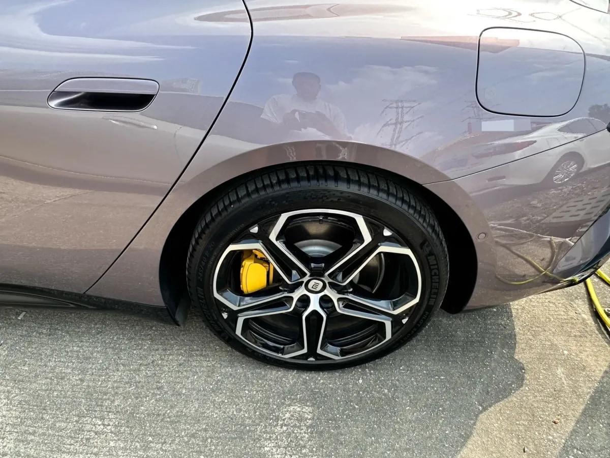 2024 Xiaomi SU7 BEV 94.3KWH 830km image 4