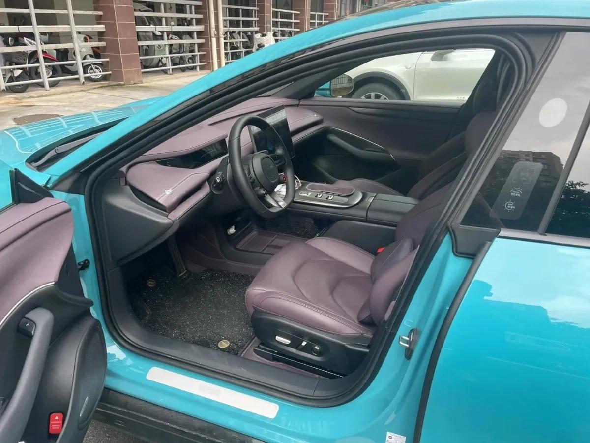 2024 Xiaomi SU7 BEV 73.6KWH image 4