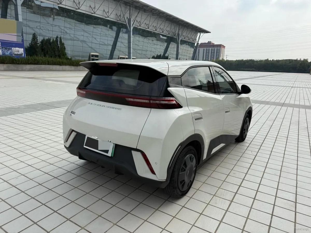 2024 BYD Seagull BEV 30.08KWH 305km image 4