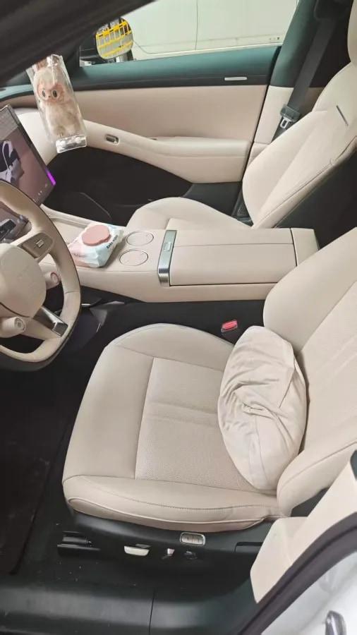 2025 Xiaomi YU7 BEV 96.3KWH 835km image 4