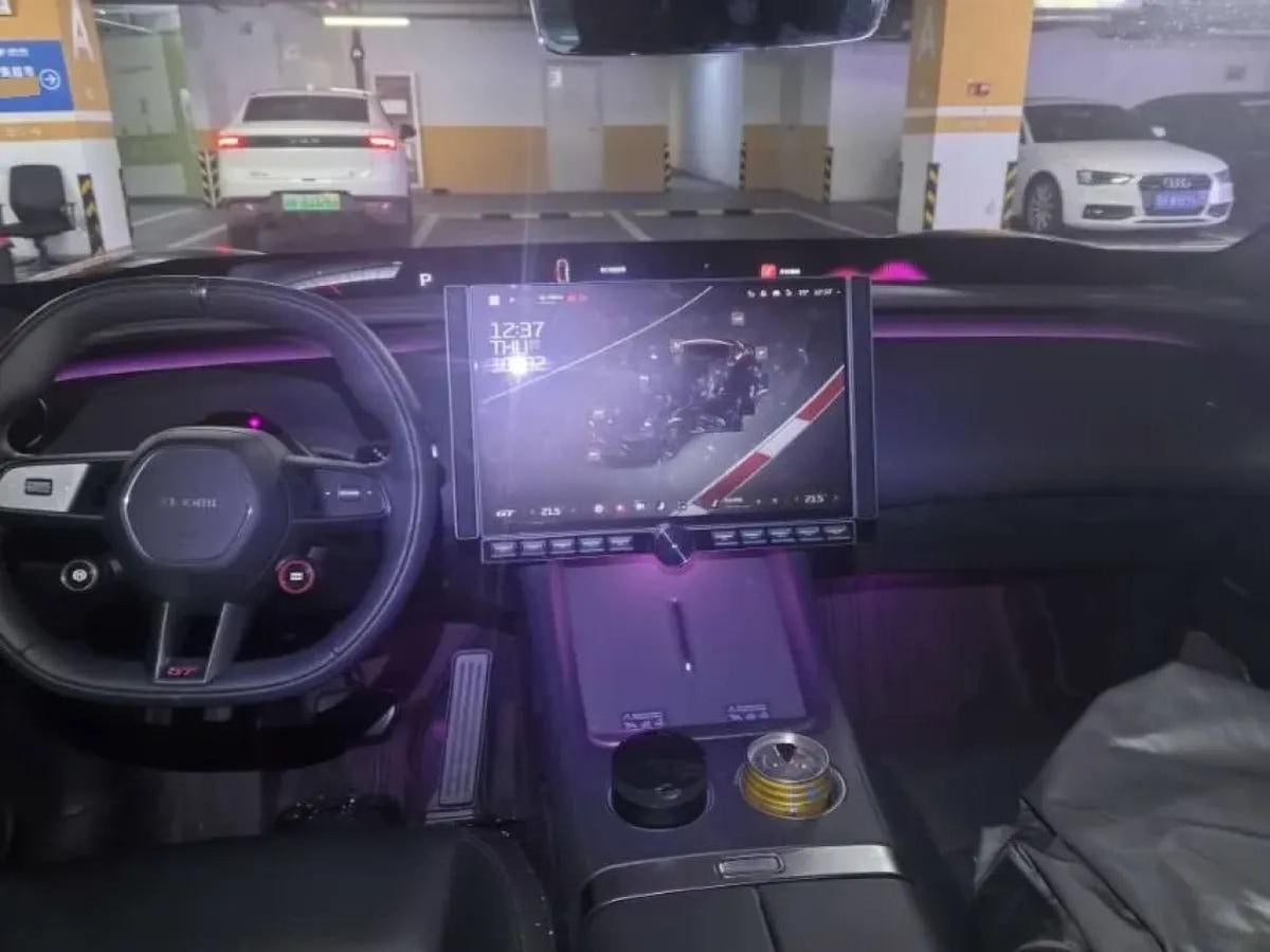 2026 Xiaomi YU7 BEV 101.7KWH 705km image 4