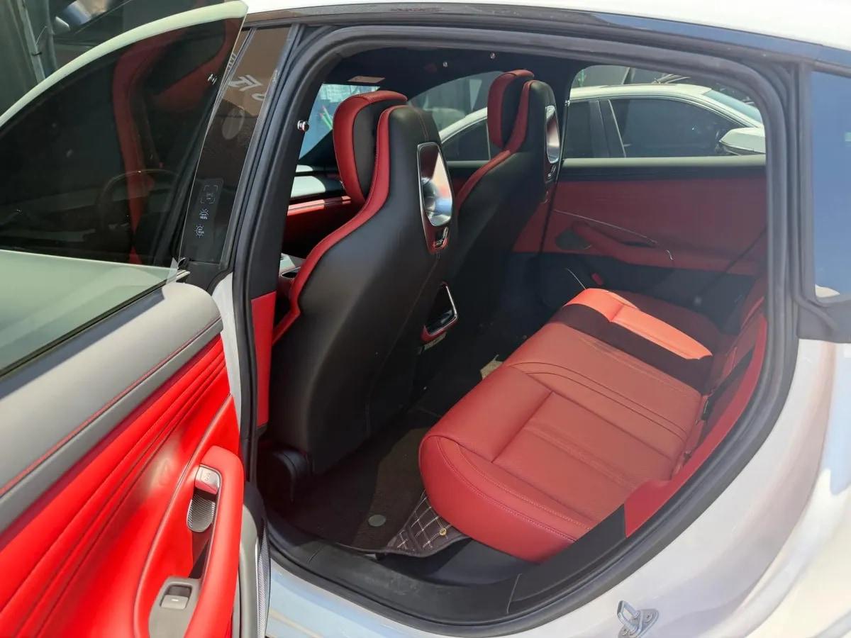 2026 Xiaomi SU7 BEV image 4