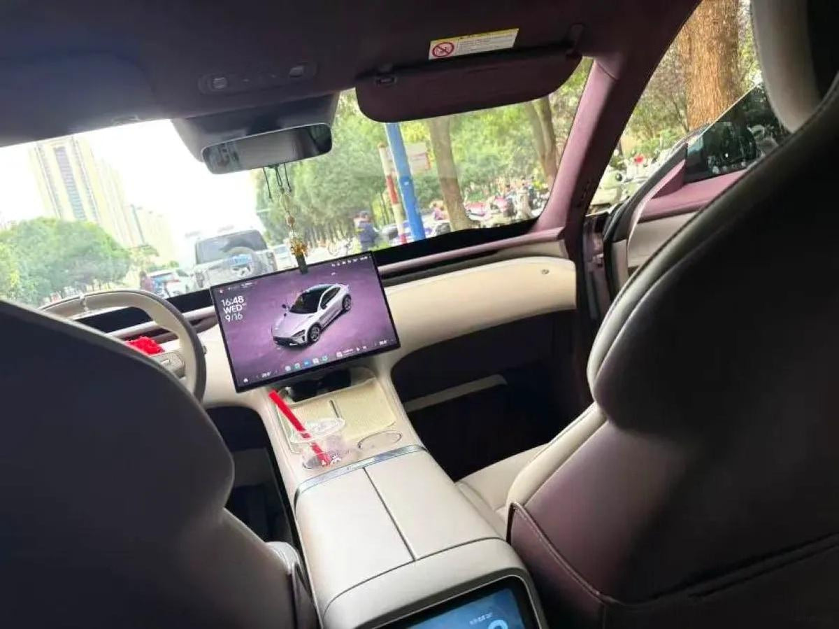 2025 Xiaomi YU7 BEV 101.7KWH 760km image 4