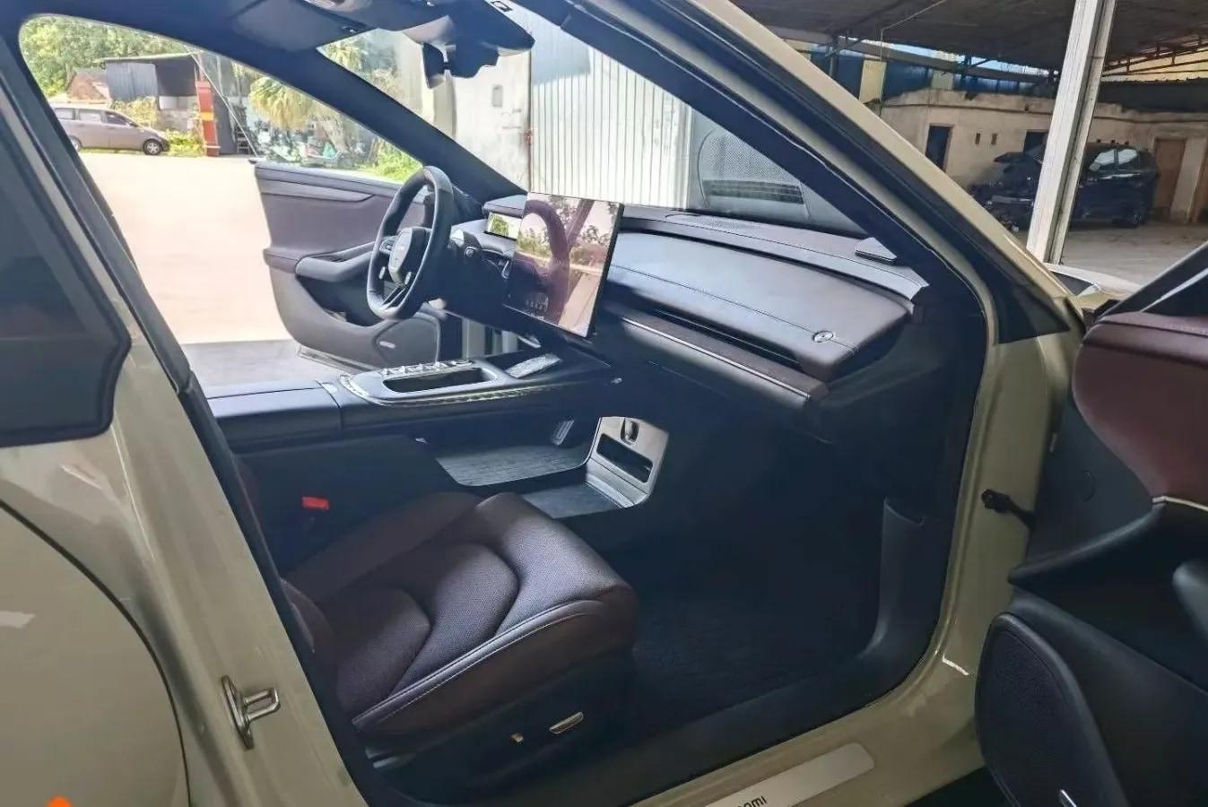 2024 Xiaomi SU7 BEV 94.3KWH image 4