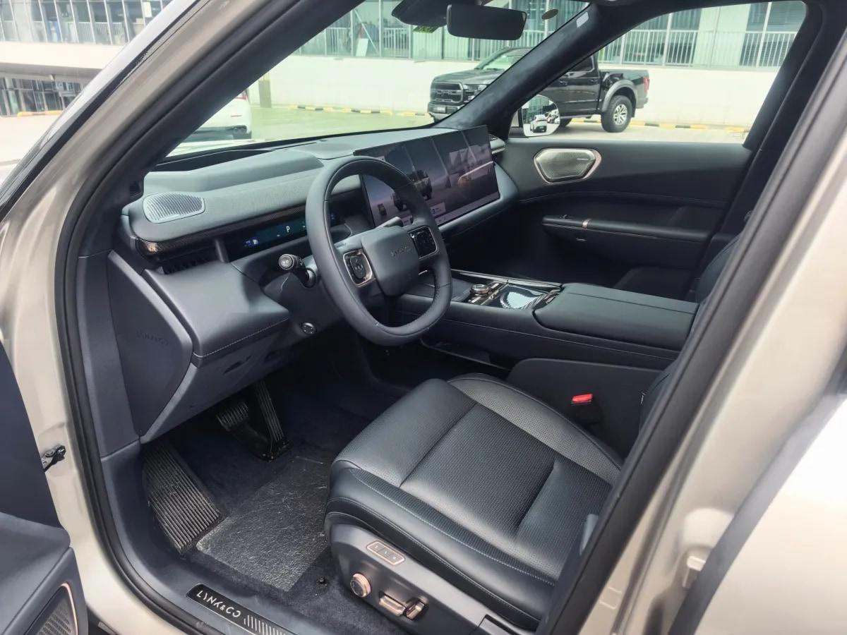 2025 LYNK&CO 900 2.0T 254HP L4 3DHT PHEV 52.38KWH 280km image 4