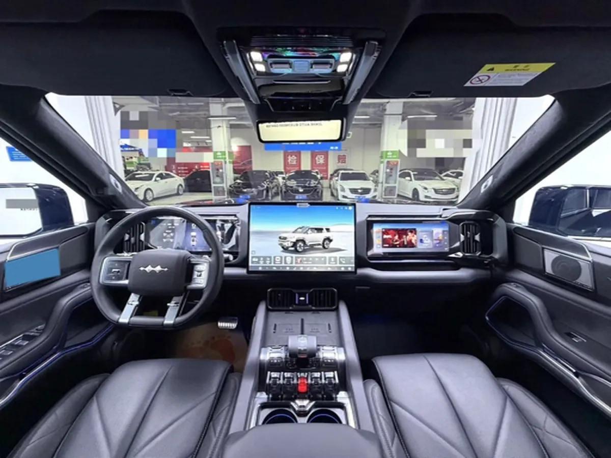 2025 Fang Cheng Bao Bao 8 2.0T 245HP L4 E-CVT PHEV 36.8KWH image 4
