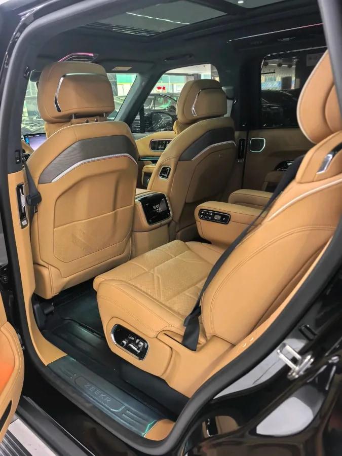 2025 Zeekr 9X 2.0T 279HP L4 1DHT PHEV image 4